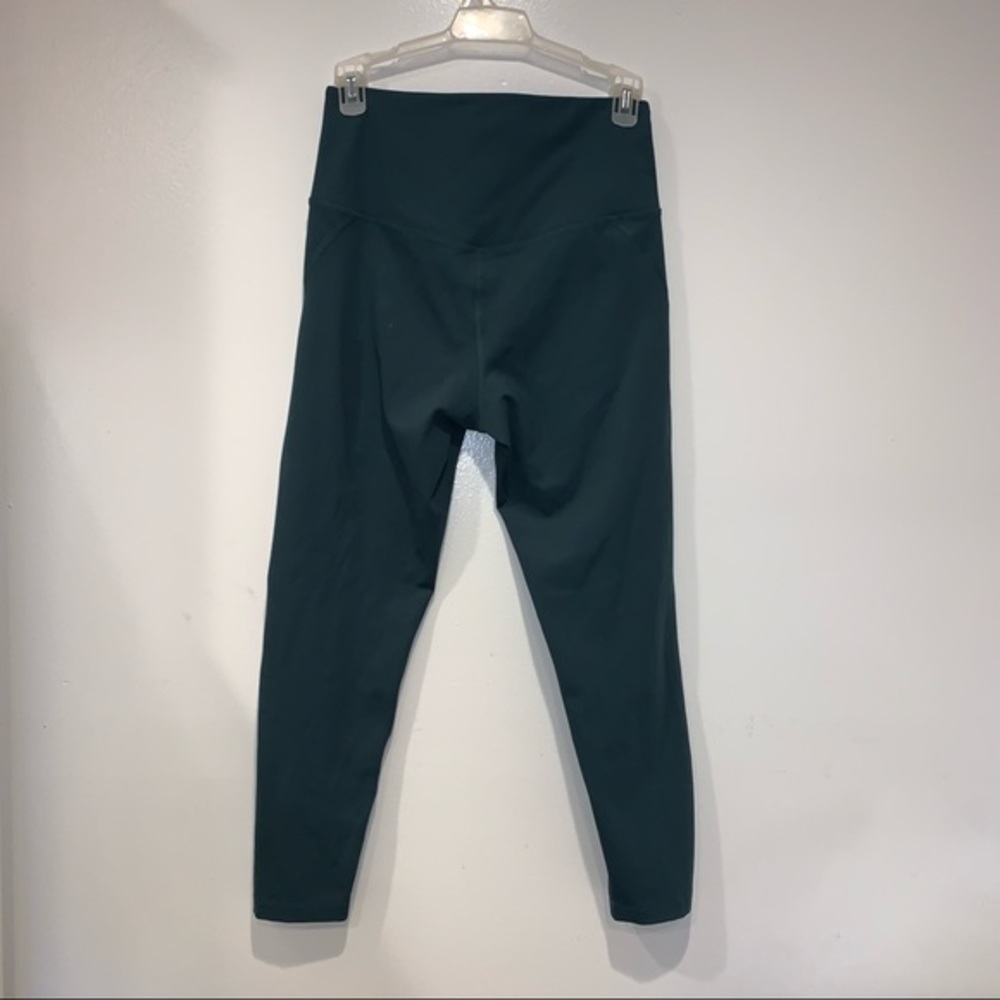 Girlfriend Collective Compressive High Rise Legging In Moss Green - Picture 12 of 13